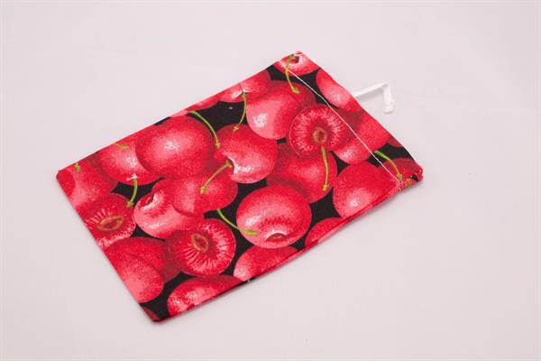 Lille pose til tørret frugt, stof med store kirsebær